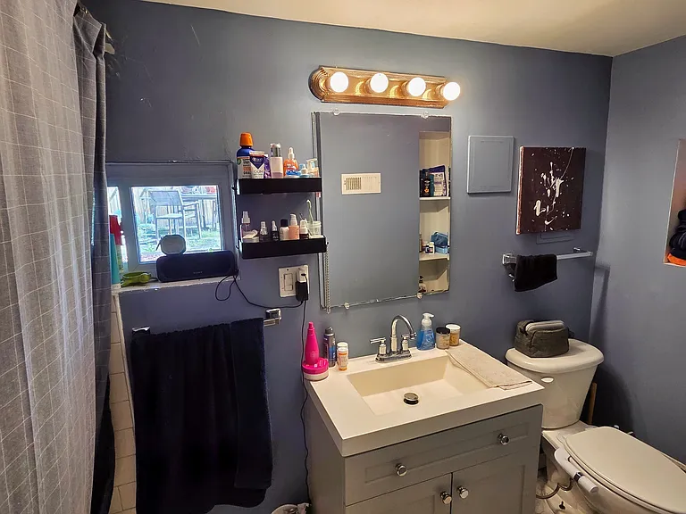 1361 Parkwood Pl NW #B — Photo 17