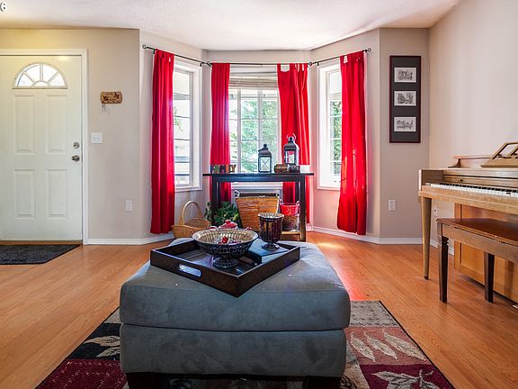 4th image of 6512 NE 103rd Cir