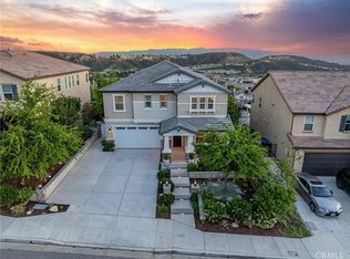 19722 Lanfranca Dr, Santa Clarita, CA 91350