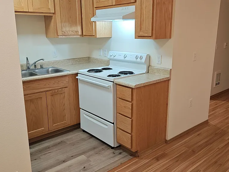 Cascade West Apartments/TBW Properties — Photo 20