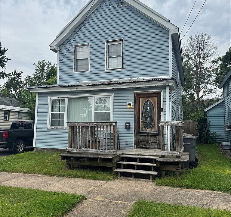 1st image of 424 Henry St