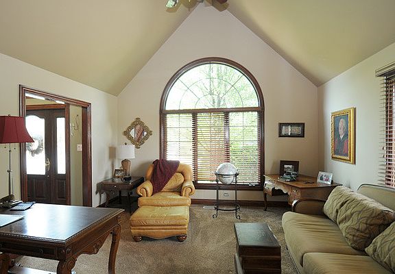 5th image of 11202 Poplar Creek Ln