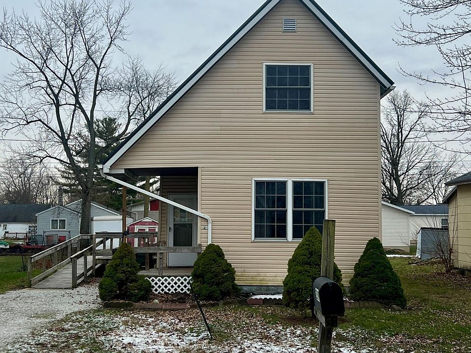 1st image of 239 4th Ave
