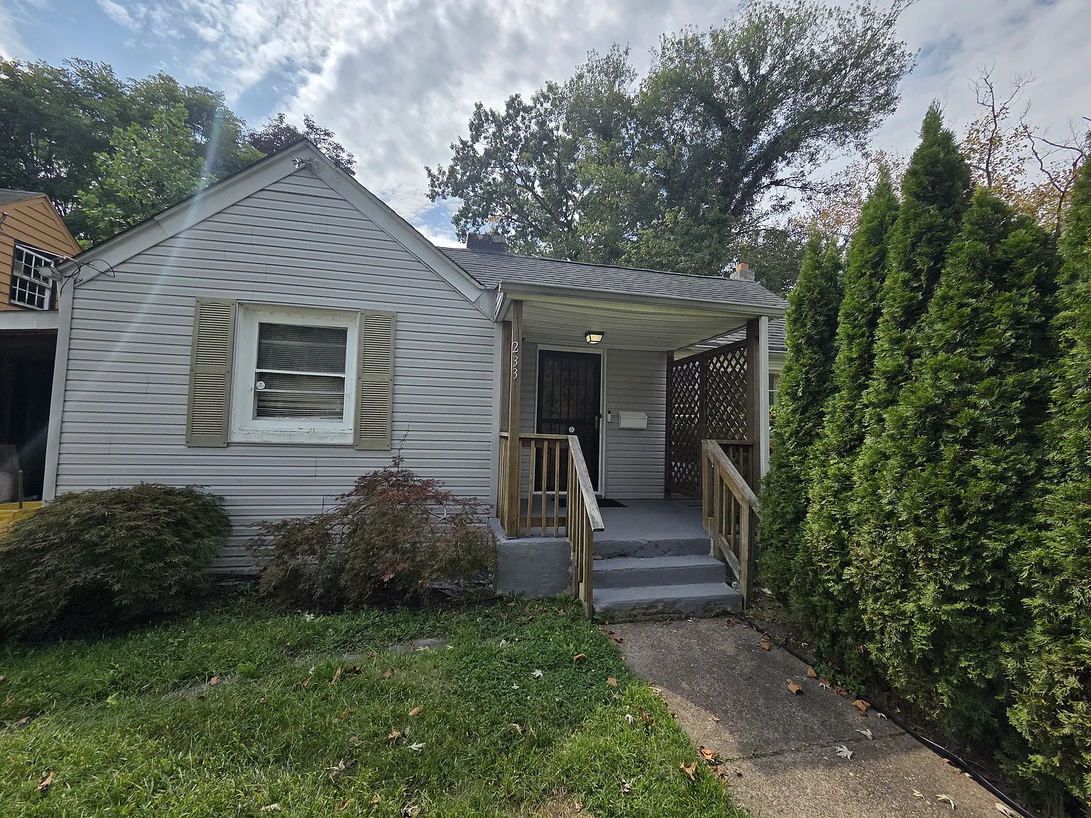 233 Clearfield Ave — Photo 1