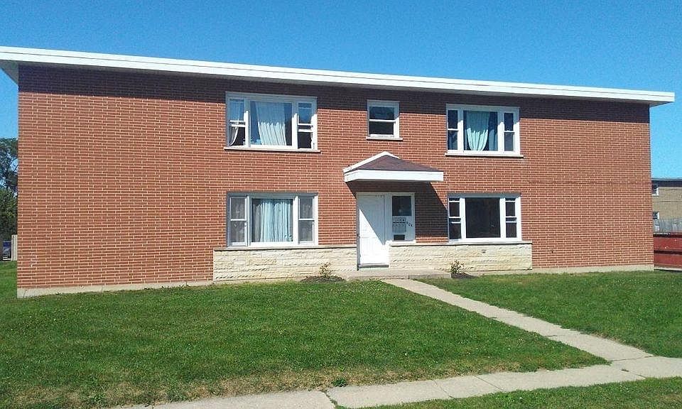 1st image of 604 W Avilon Ave APT 3