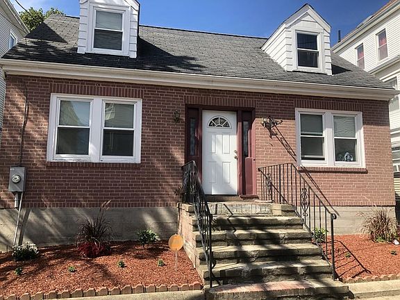 4th image of 351 Ashley Blvd