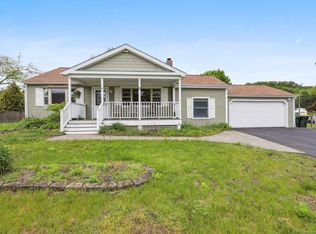 1 Birch Rd, Brookfield, CT 06804