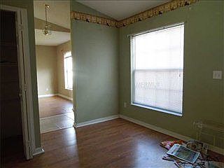 5th image of 28724 Skyglade Pl