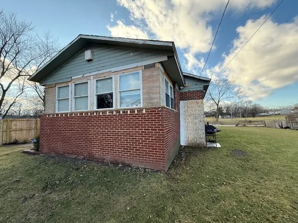 1449 Greenwood Ave, Ford Heights, IL 60411