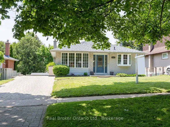 544 Wilson Rd N, Oshawa, ON L1G 6E9