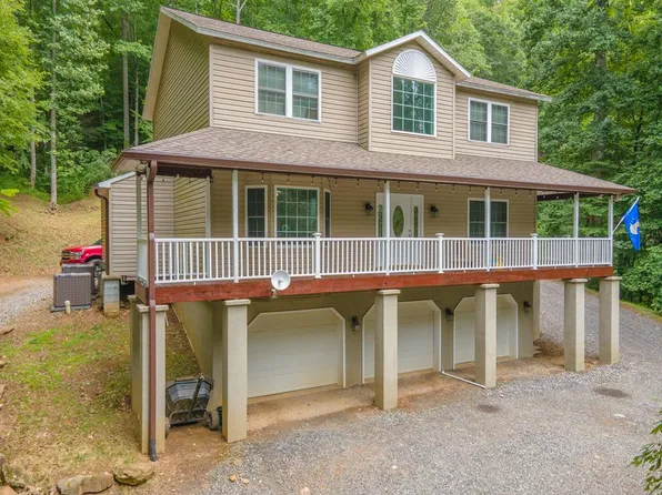 2748 Cane Creek Rd, Sylva, NC 28779
