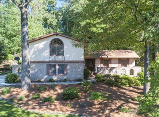 2623 Lake Erin Dr, Tucker, GA 30084