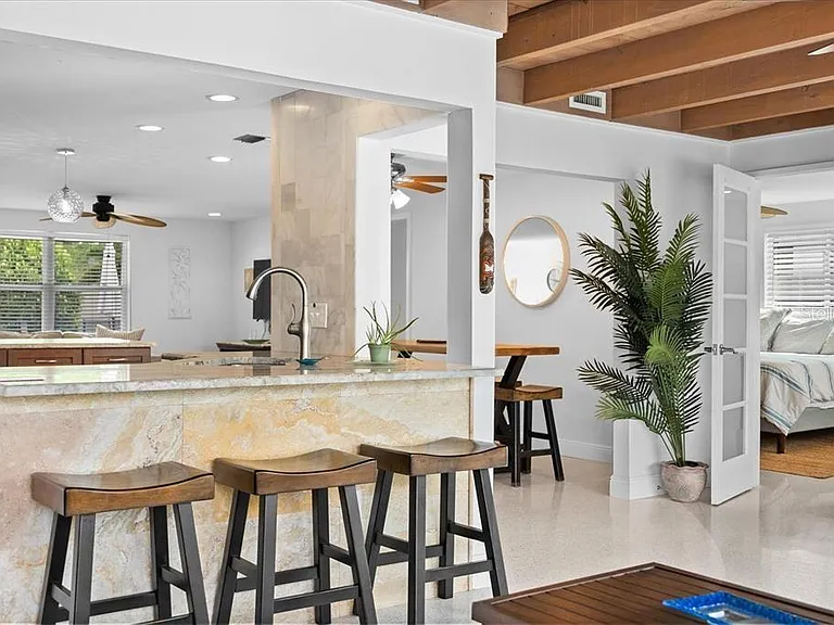 327 Avenida Milano — Photo 27