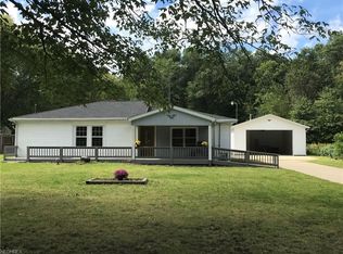 2362 Grandview Rd, Lake Milton, OH 44429