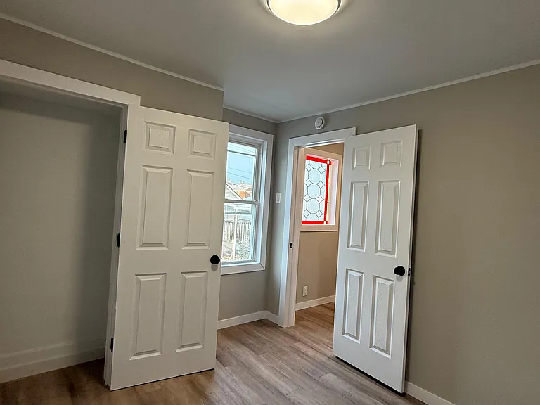 953 Roup Ave — Photo 14