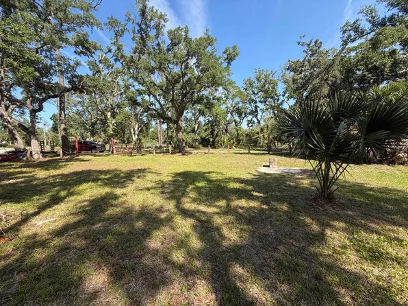 5726 E Bluefish Ln, Perry, FL 32348