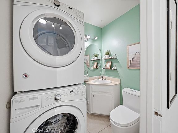 3rd image of 1225 Rosecrans Ave #36A