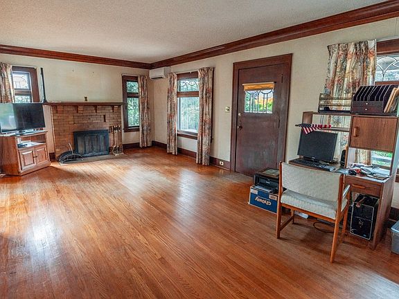 4th image of 11738 N Phinney Avenue N