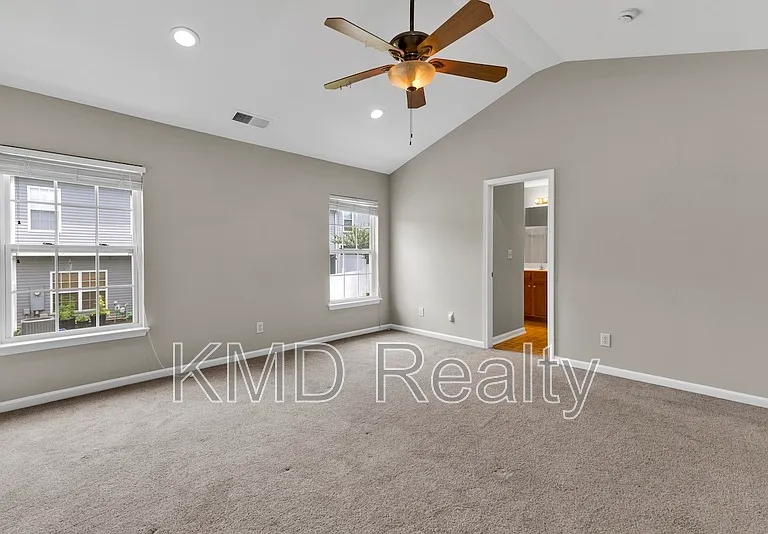 10350 Stineway Ct — Photo 9