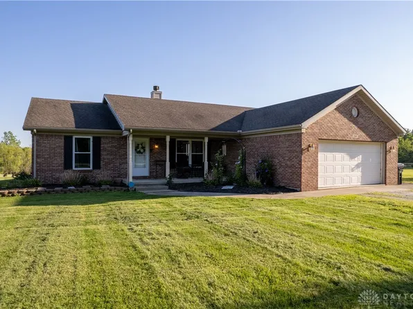 1547 New Garden Rd, New Paris, OH 45347