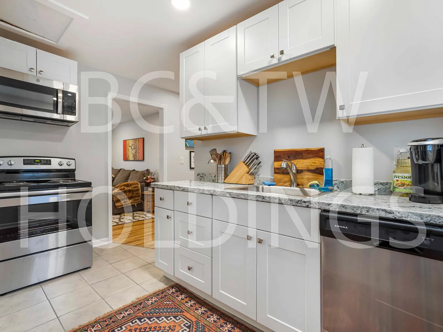 2 bed, 700 sqft, $1,450 — Photo 3