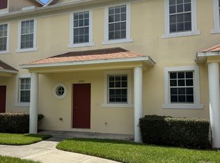 2063 Fiesta Ridge Ct, Tampa, FL 33604