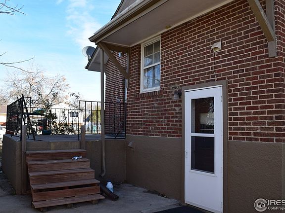 3rd image of 4011 Central St