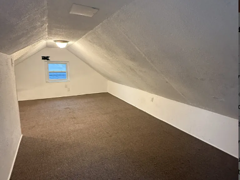 7656 Highland Ave — Photo 20