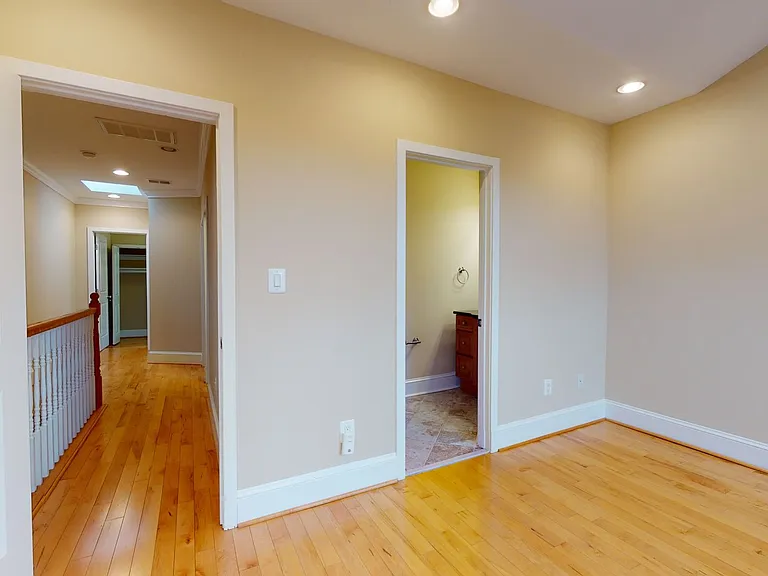 1230 Owen Pl NE — Photo 35