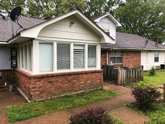 2nd image of 1070 Riverview Dr #7