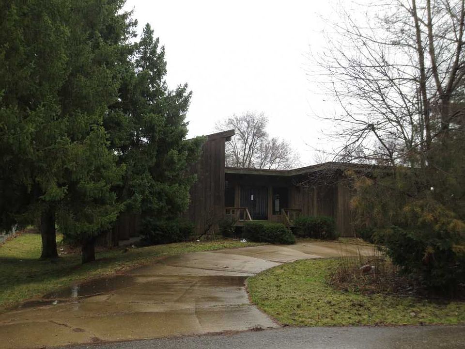 1st image of 111 Bingham Dr
