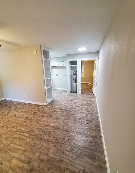 1004 E Bowie St #F — Photo 4