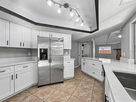 5th image of 7658 Laurel Valley Rd