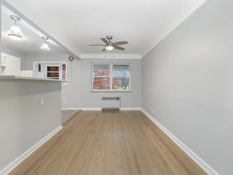 6110 Campus Ln #4 — Photo 3