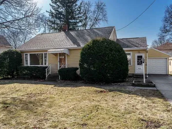 456 W 6th St, Pecatonica, IL 61063