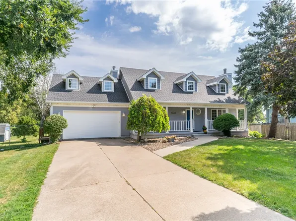 2514 E Thornton Ave, Des Moines, IA 50320