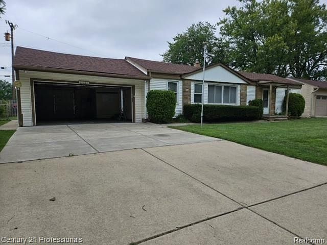1st image of 19271 Merriman Ct