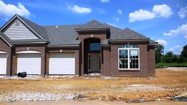 2nd image of 505 Lorenzo Pl
