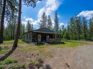 866 Spirit Valley Ln, Blanchard, ID 83804