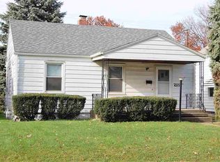 425 S Gladstone Ave, South Bend, IN 46619