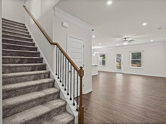 4th image of 3498 Bellinger Dr
