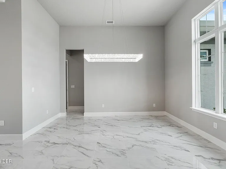29 Coronado Rd — Photo 7