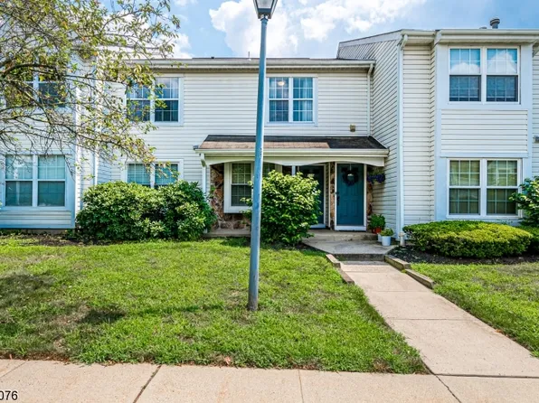 116 Wycombe Pl, Franklin Twp., NJ 08873