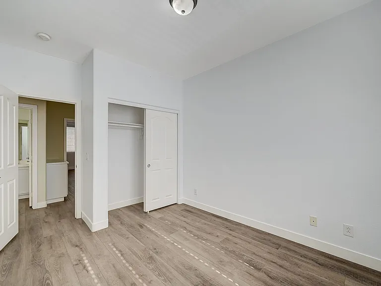 11490 Steponia Bay St — Photo 38