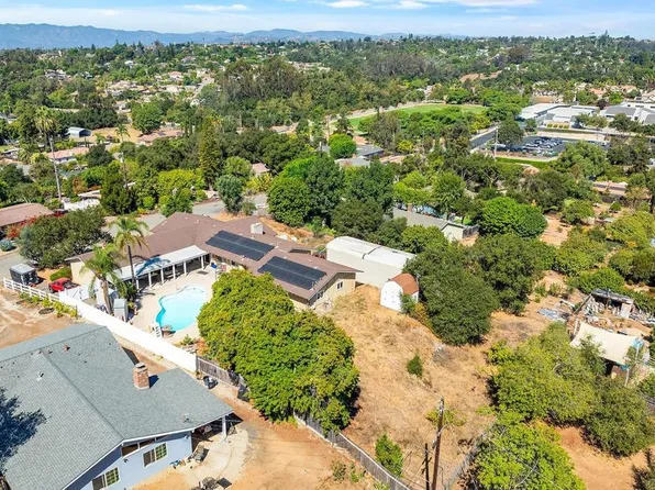 1358 Los Amigos, Fallbrook, CA 92028