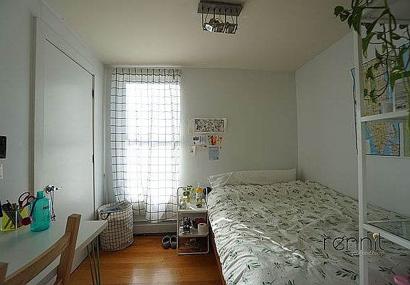 5th image of 453 Franklin Ave APT 3