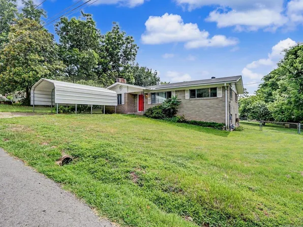 211 Cessna Cir, Hot Springs, AR 71913