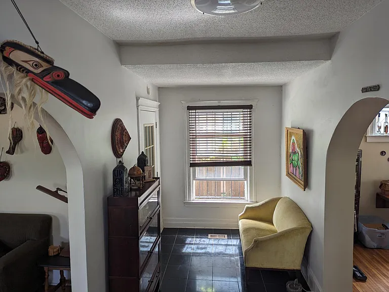 107 Trowbridge St — Photo 6