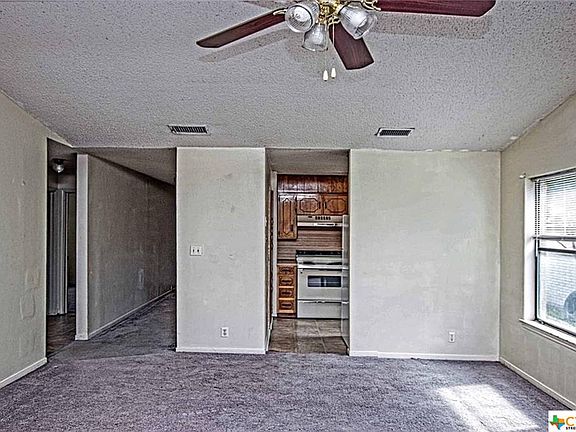 5th image of 2208 Spicewood Dr