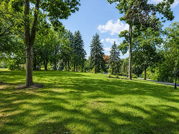 2nd image of 33080 Fox Creek Dr